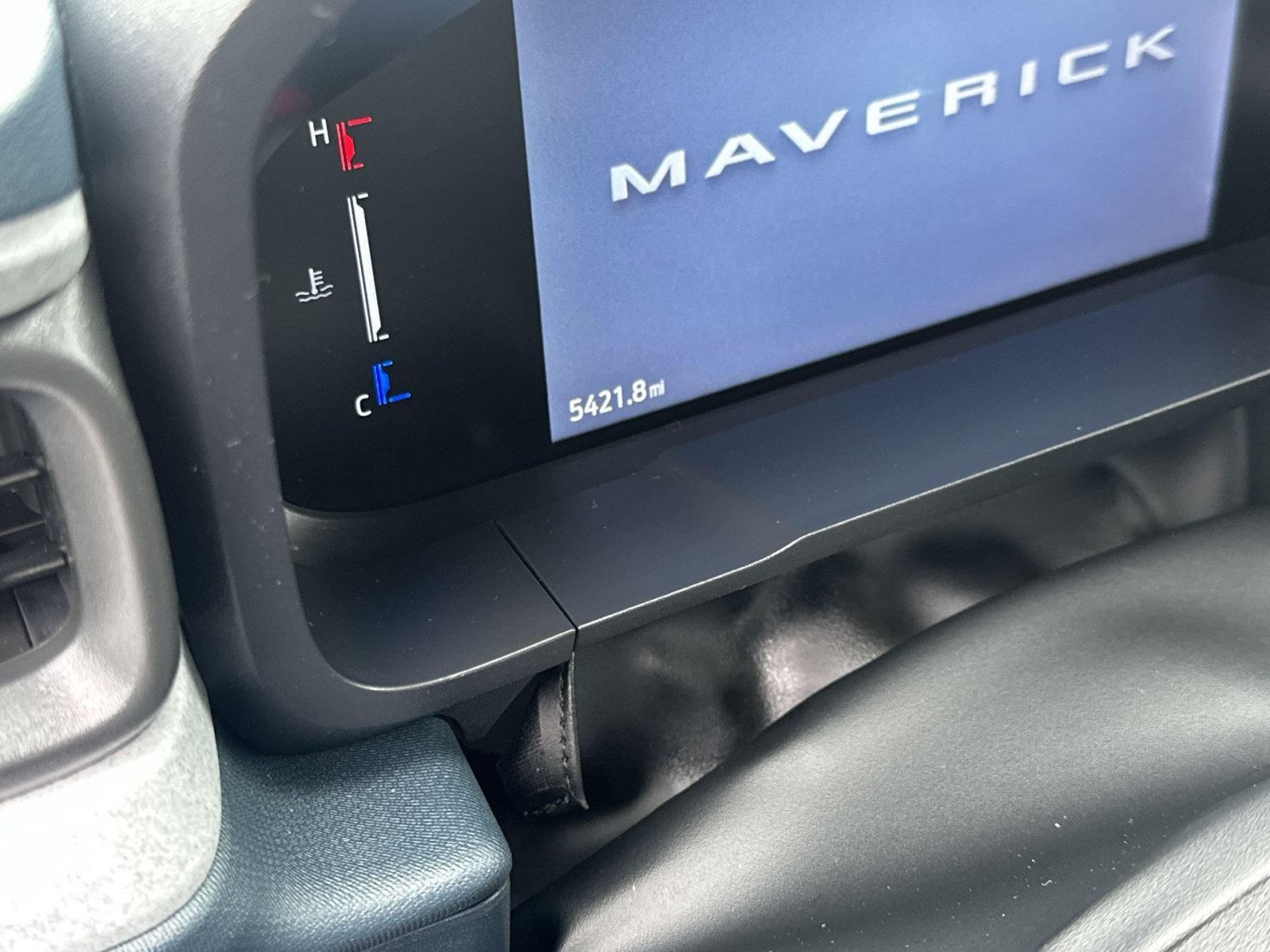 Used 2025 Ford Maverick XLT w/ Equipment Group 302A AWD/4WD image 25