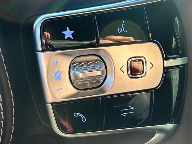 Used 2025 Genesis G90 3.5T image 39