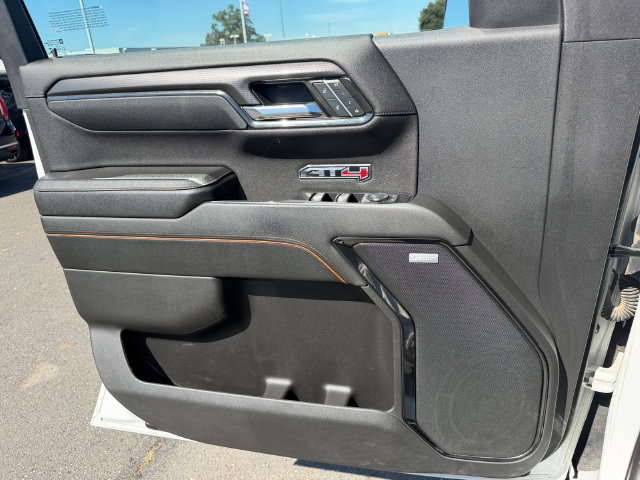 Used 2023 GMC Sierra 1500 AT4 w/ AT4 Premium Package AWD/4WD image 17
