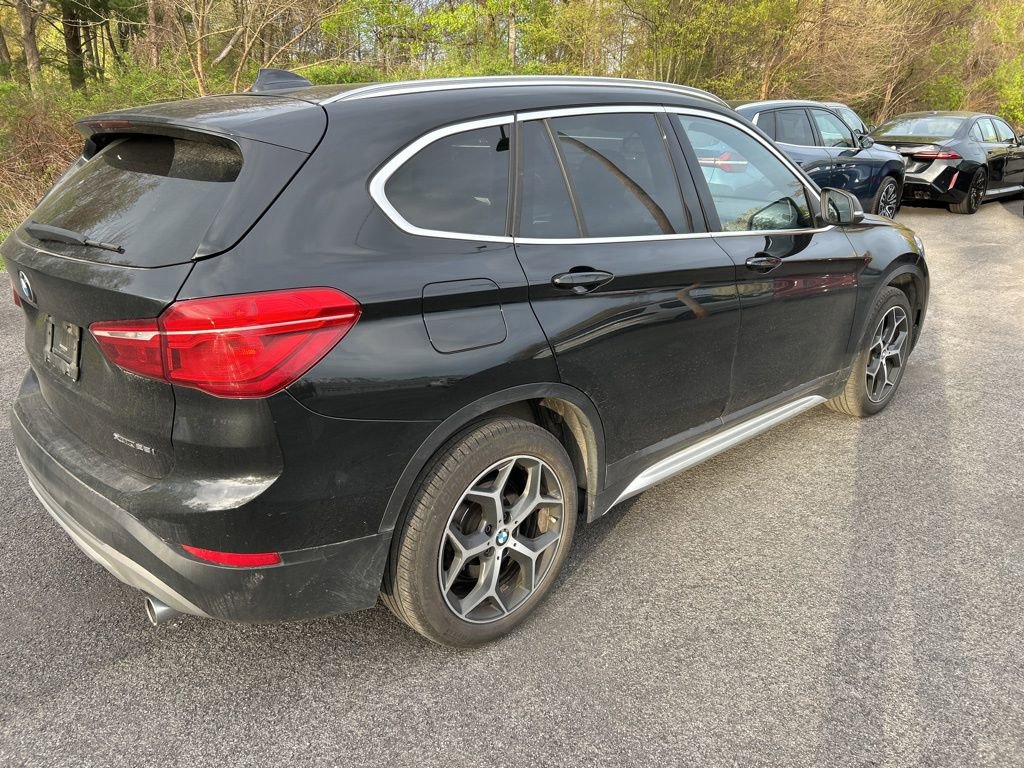 Used 2018 BMW X1 xDrive28i w/ Convenience Package AWD/4WD image 5
