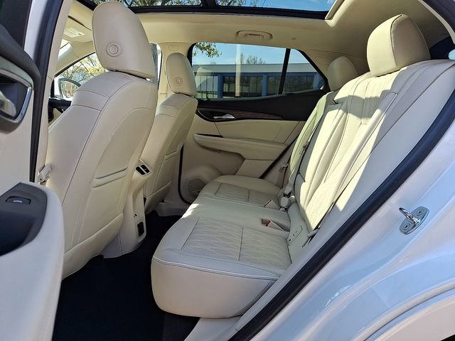 Used 2023 Buick Envision Avenir image 12