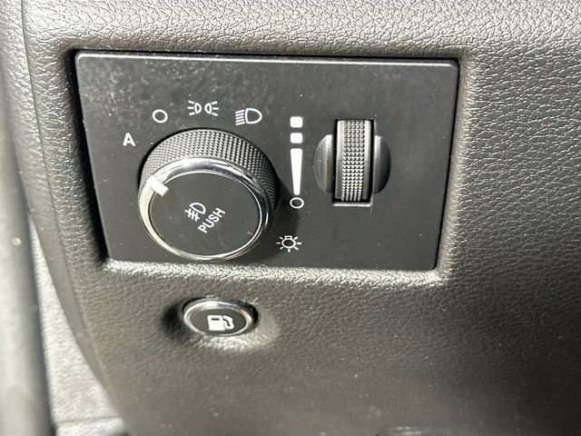 Used 2020 Jeep Grand Cherokee High Altitude AWD/4WD image 26