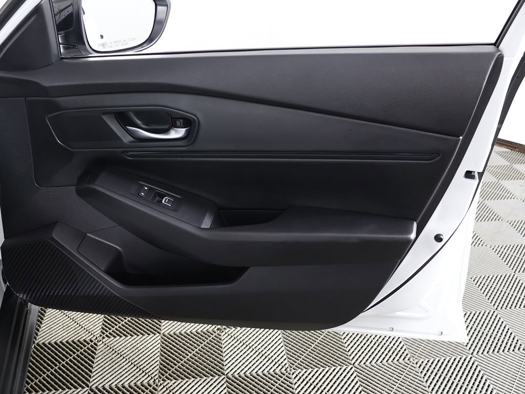 Certified 2025 Honda Accord SE image 24