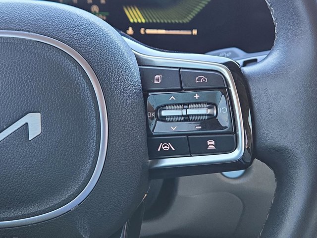 Used 2024 Kia Sorento S w/ Panoramic Sunroof Package image 25