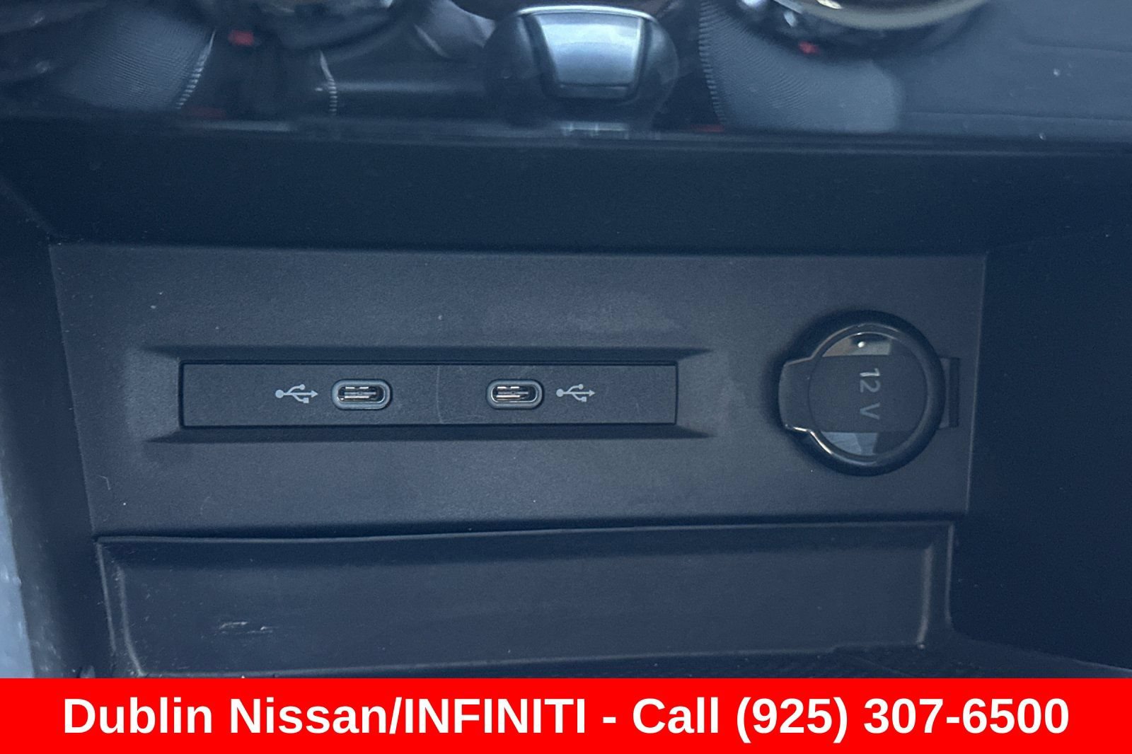 Used 2023 Volkswagen Taos SE w/ Black Wheel Package FWD image 32
