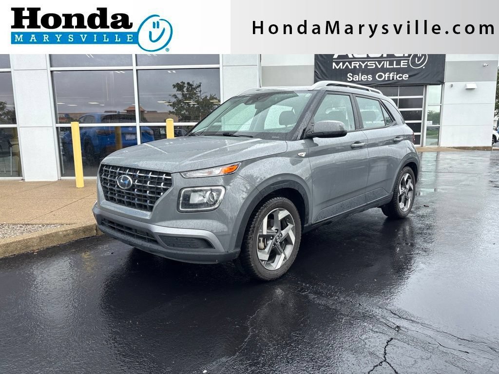 Used 2022 Hyundai Venue SEL FWD video 1