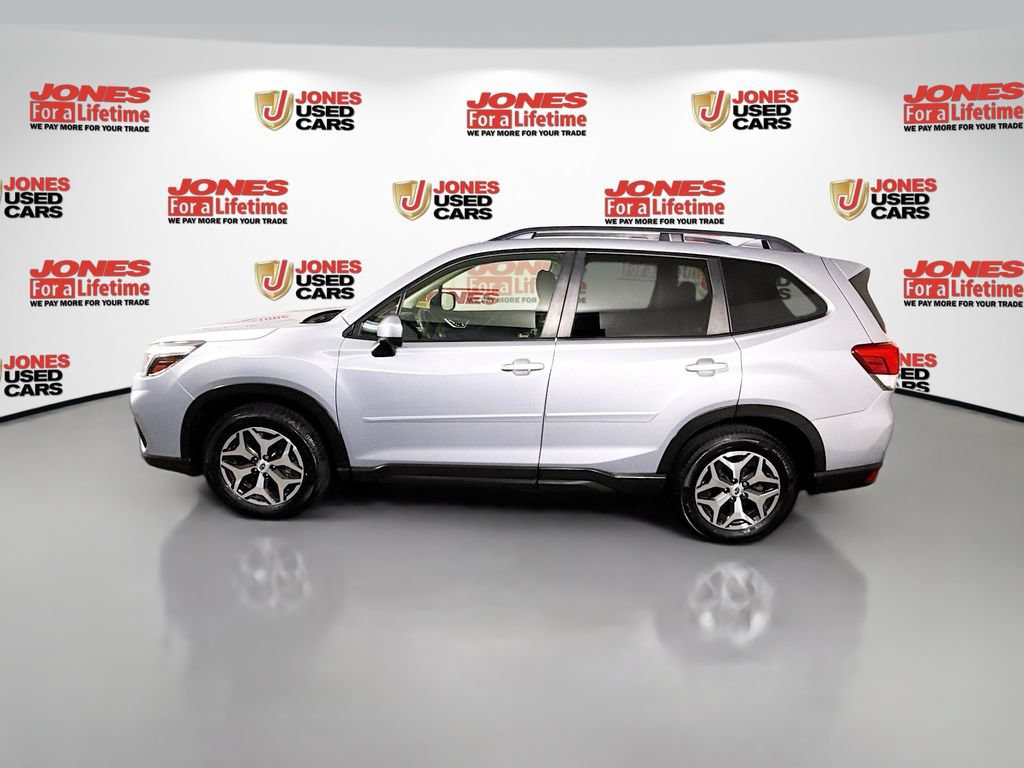 Used 2020 Subaru Forester Premium AWD/4WD image 14