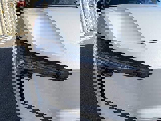 New 2025 Volvo EX30 Ultra w/ Protection Package Premier image 10