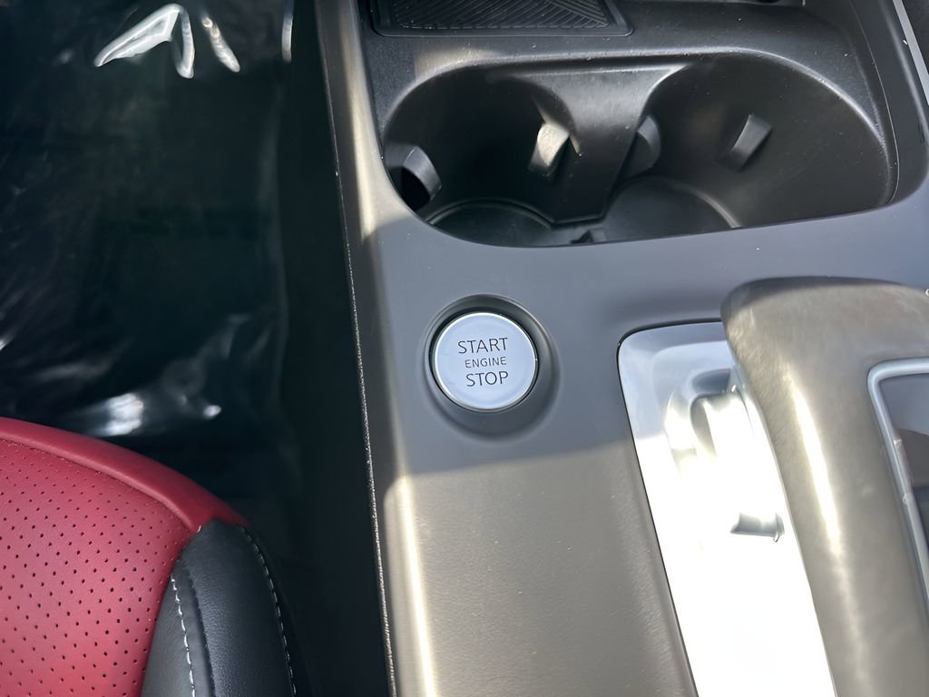 Used 2025 INFINITI QX50 Sport image 24