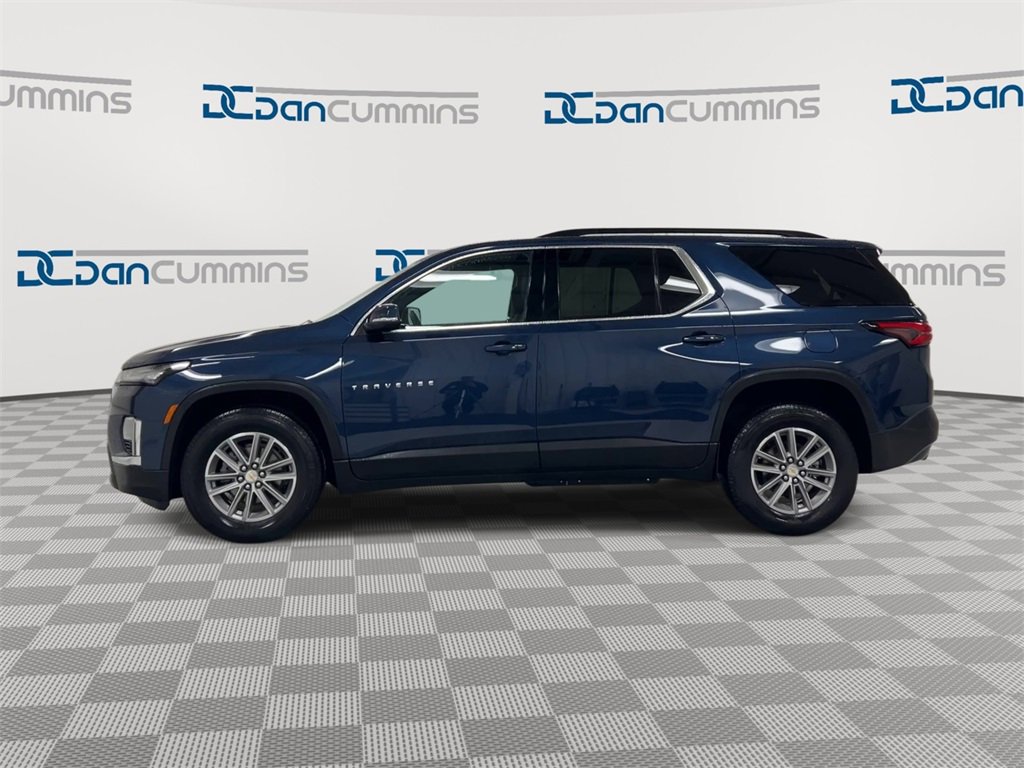 Used 2023 Chevrolet Traverse LT image 5