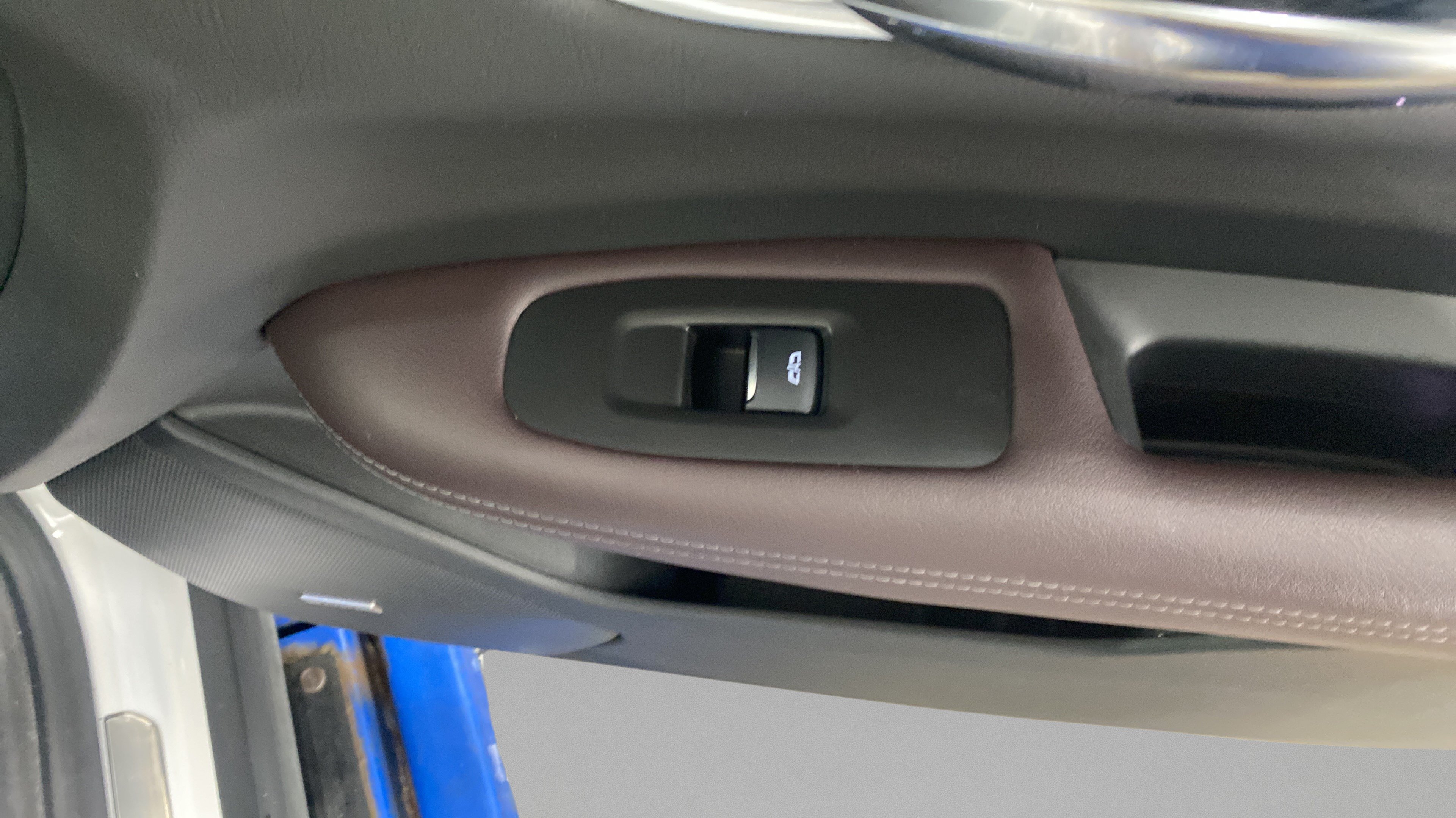 Used 2020 Cadillac XT6 Premium Luxury FWD image 25