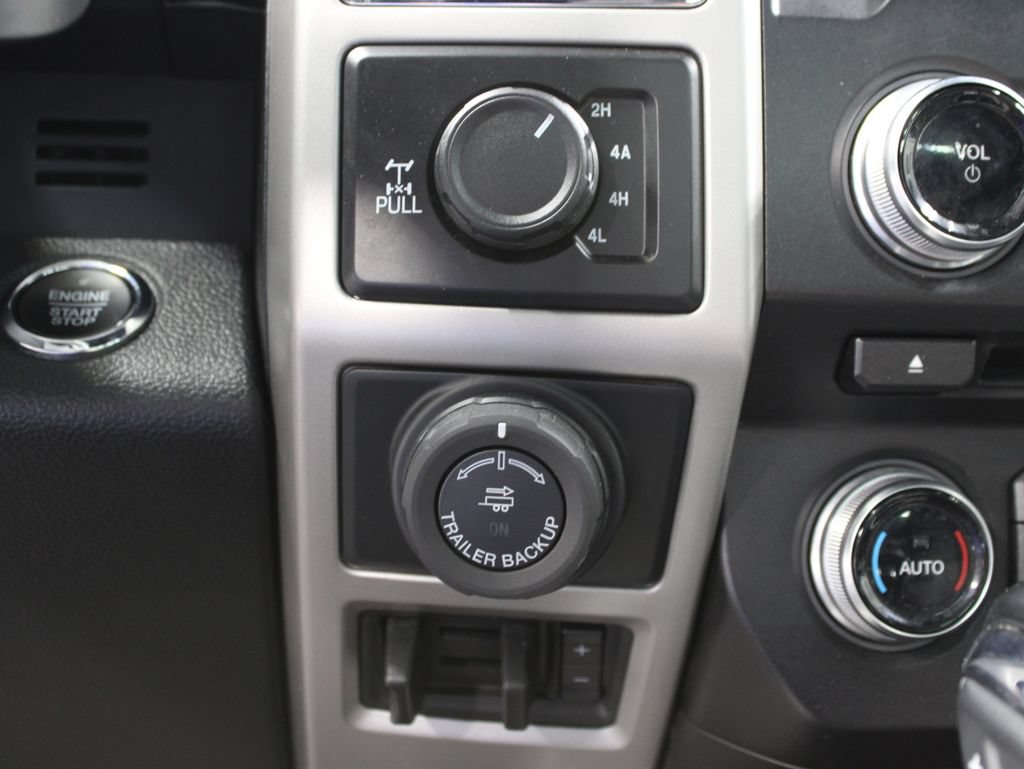 Used 2018 Ford F150 Lariat w/ Equipment Group 502A Luxury AWD/4WD image 55