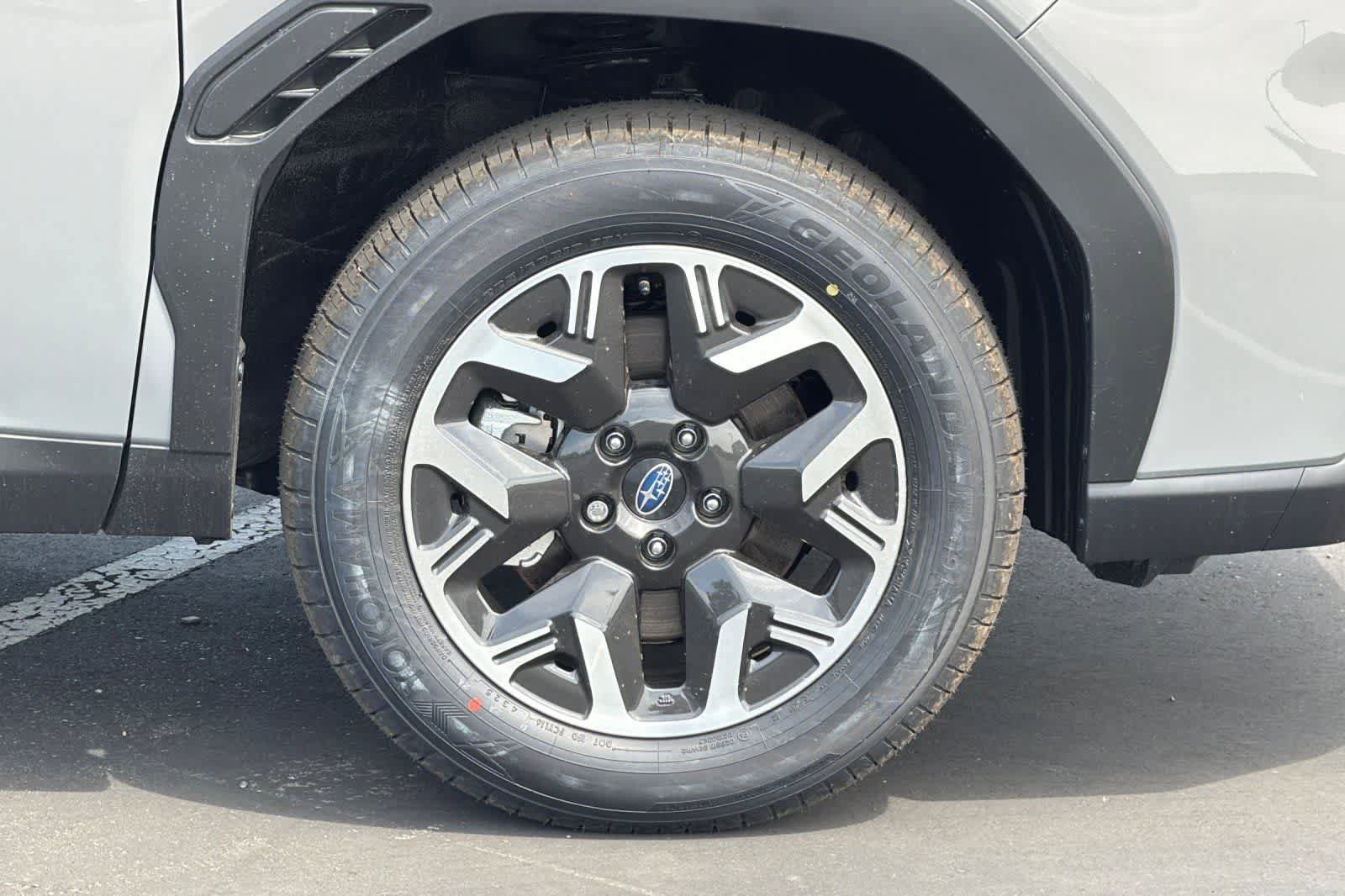 New 2026 Subaru Forester Premium AWD/4WD image 30