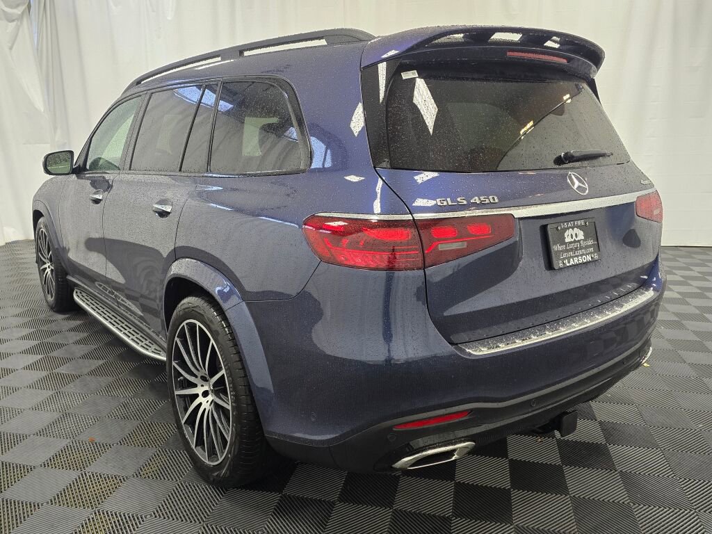 New 2026 Mercedes-Benz GLS 450 4MATIC image 4