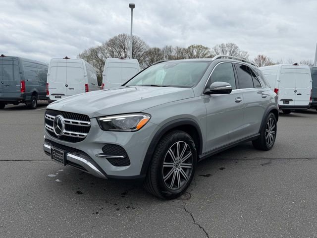 Used 2024 Mercedes-Benz GLE 350 4MATIC image 3
