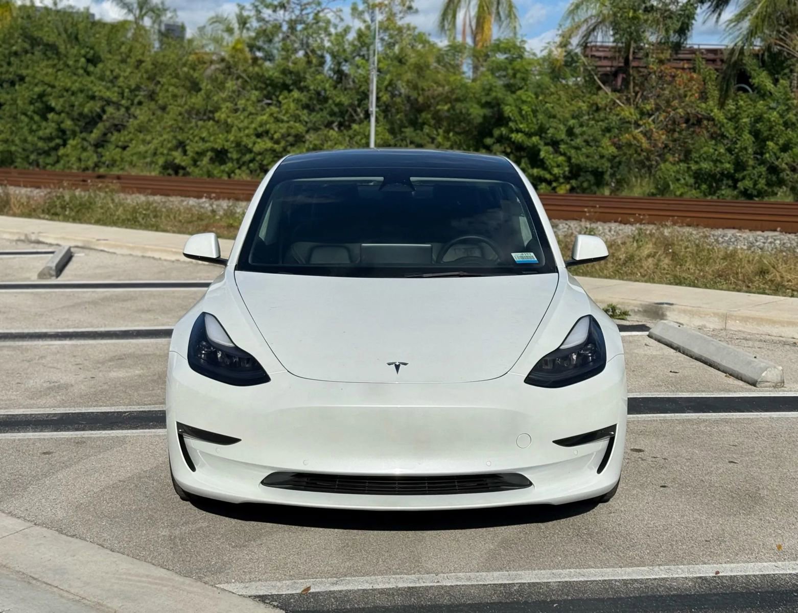 Used 2022 Tesla Model 3 image 3