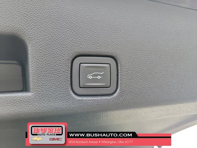 Used 2026 Chevrolet Traverse LT AWD/4WD image 10