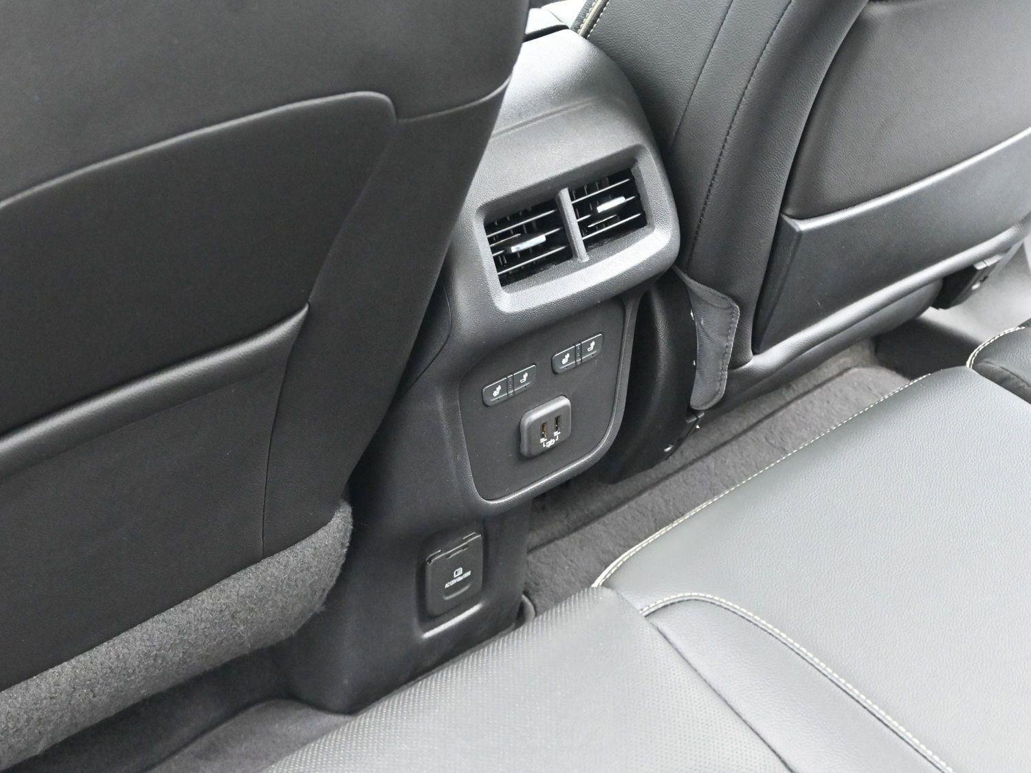 Used 2020 GMC Terrain Denali w/ Denali Premium Package image 32