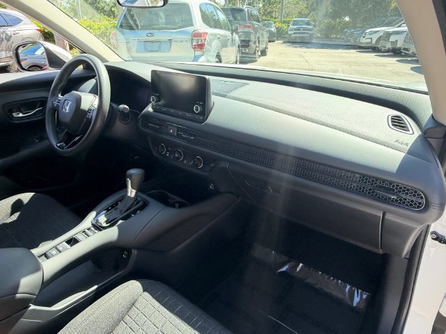 Used 2024 Honda HR-V LX image 19