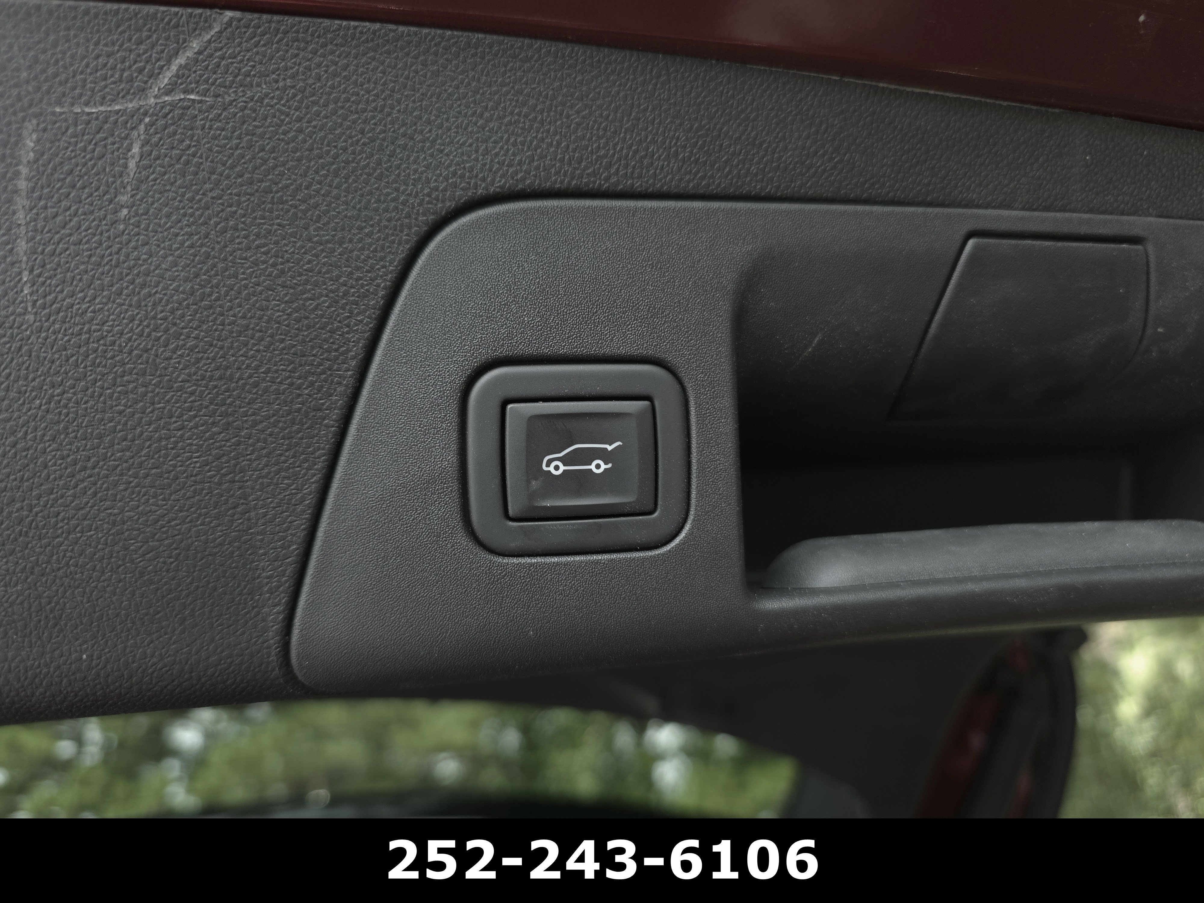 Used 2023 Buick Envision Avenir FWD image 35