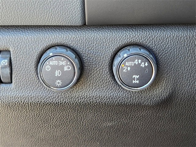 Used 2022 Chevrolet Colorado Z71 image 36