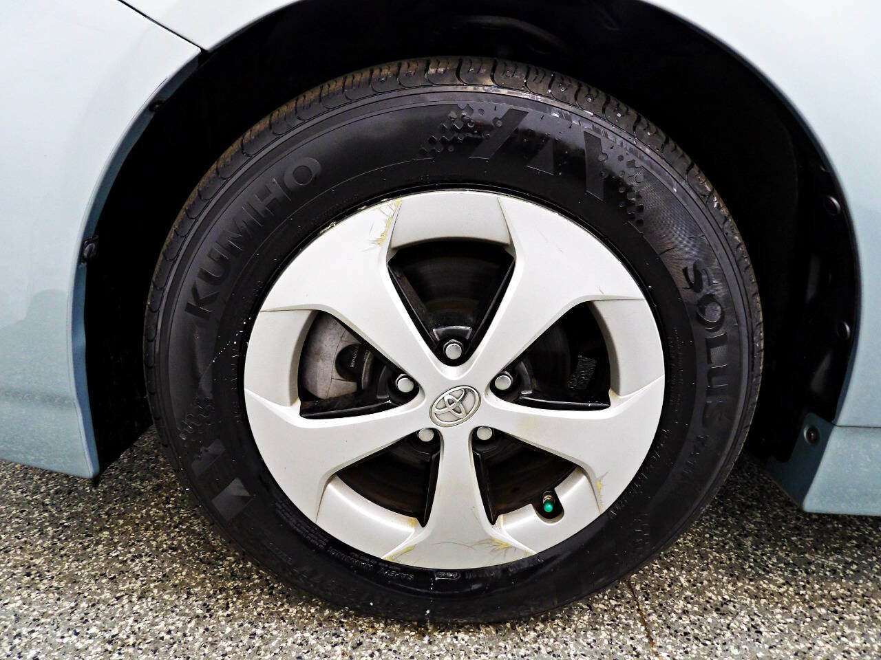 Used 2013 Toyota Prius Four FWD image 19