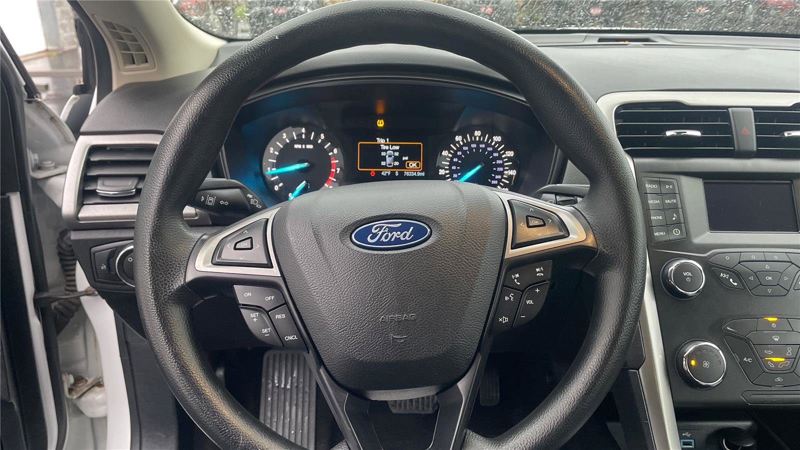 Used 2019 Ford Fusion S image 16