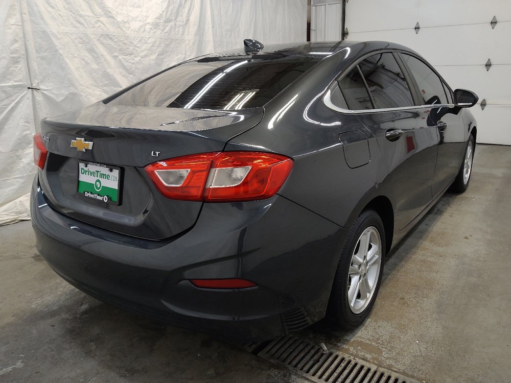 Used 2017 Chevrolet Cruze LT w/ Convenience Package image 9