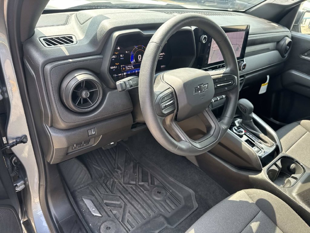 Used 2026 Chevrolet Colorado Trail Boss w/ LPO, Skid Plate Package AWD/4WD image 18