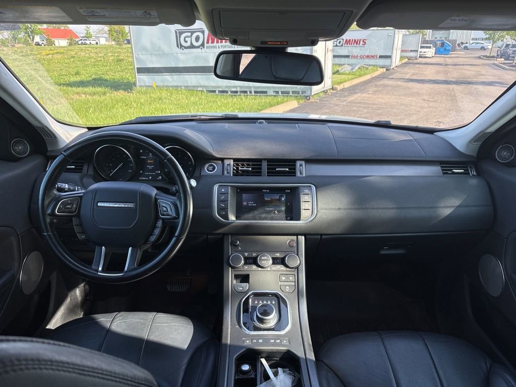 Used 2018 Land Rover Range Rover Evoque SE AWD/4WD image 18