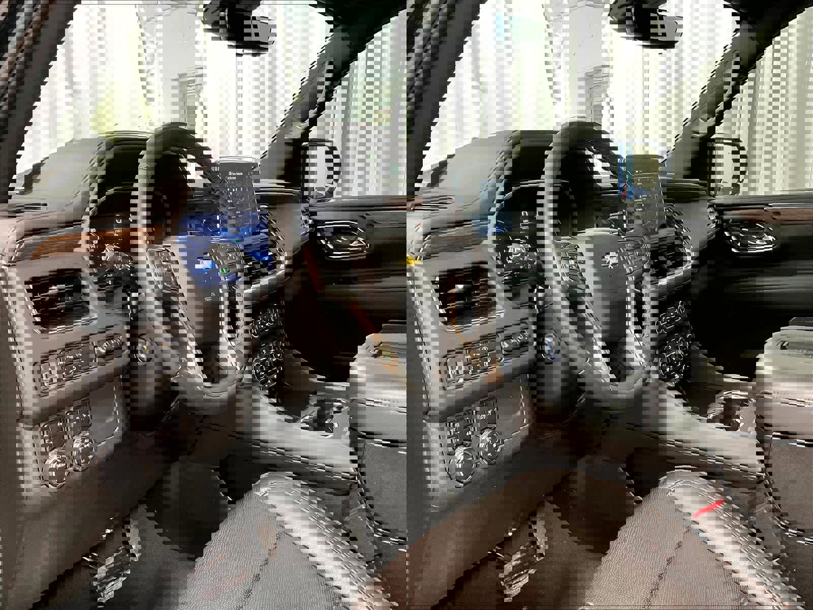 Used 2023 Chevrolet Tahoe High Country image 8