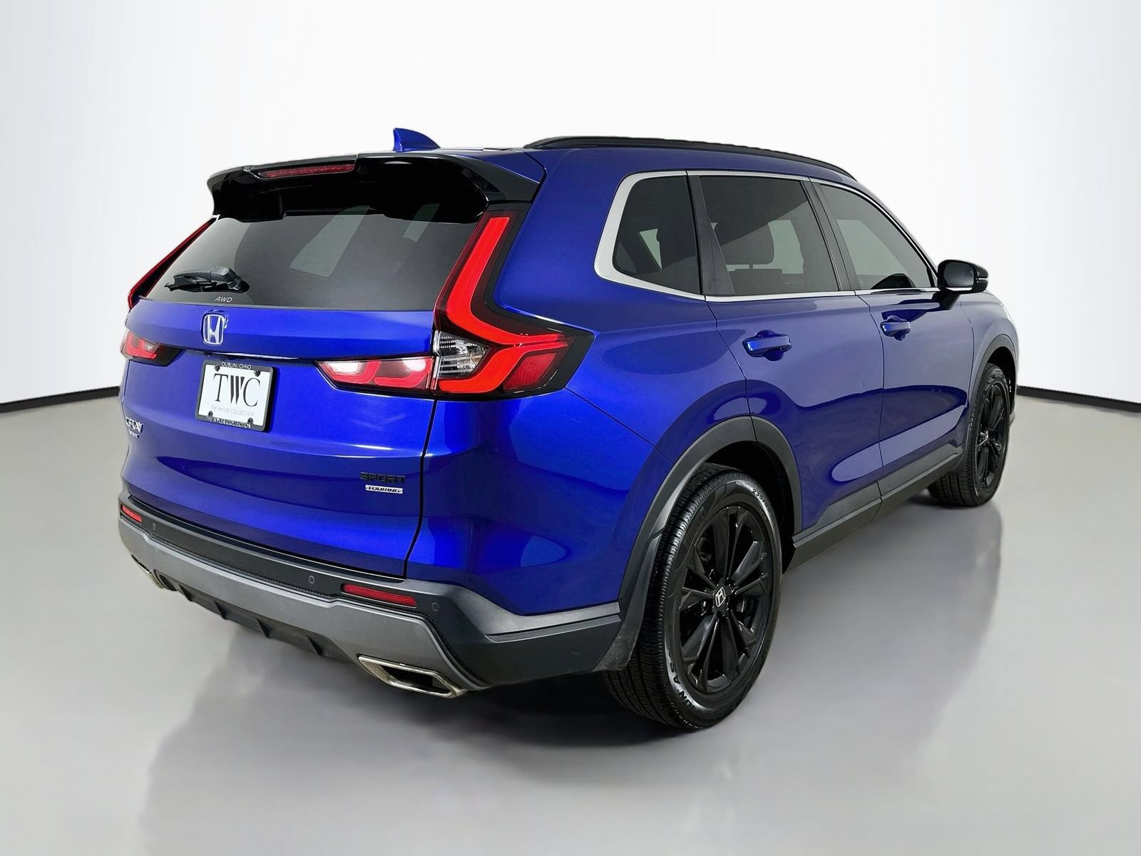 Used 2023 Honda CR-V Sport Touring image 5
