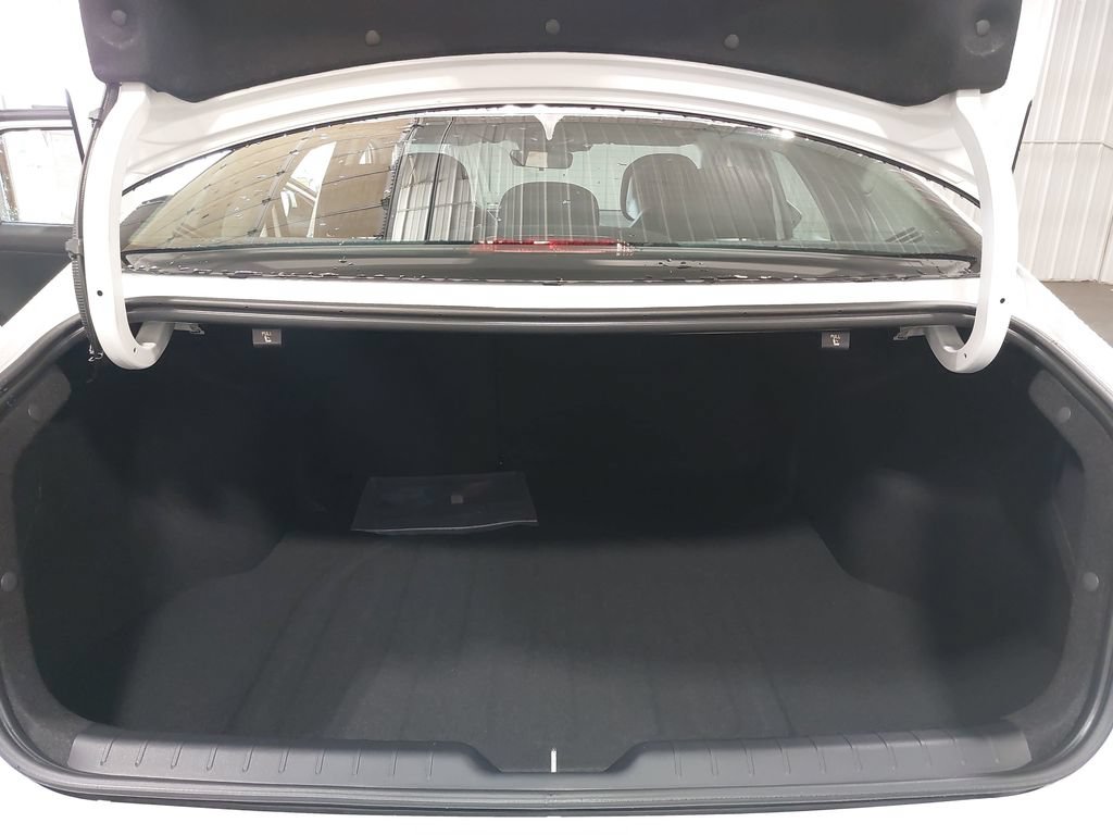 New 2026 Kia K4 FWD image 12