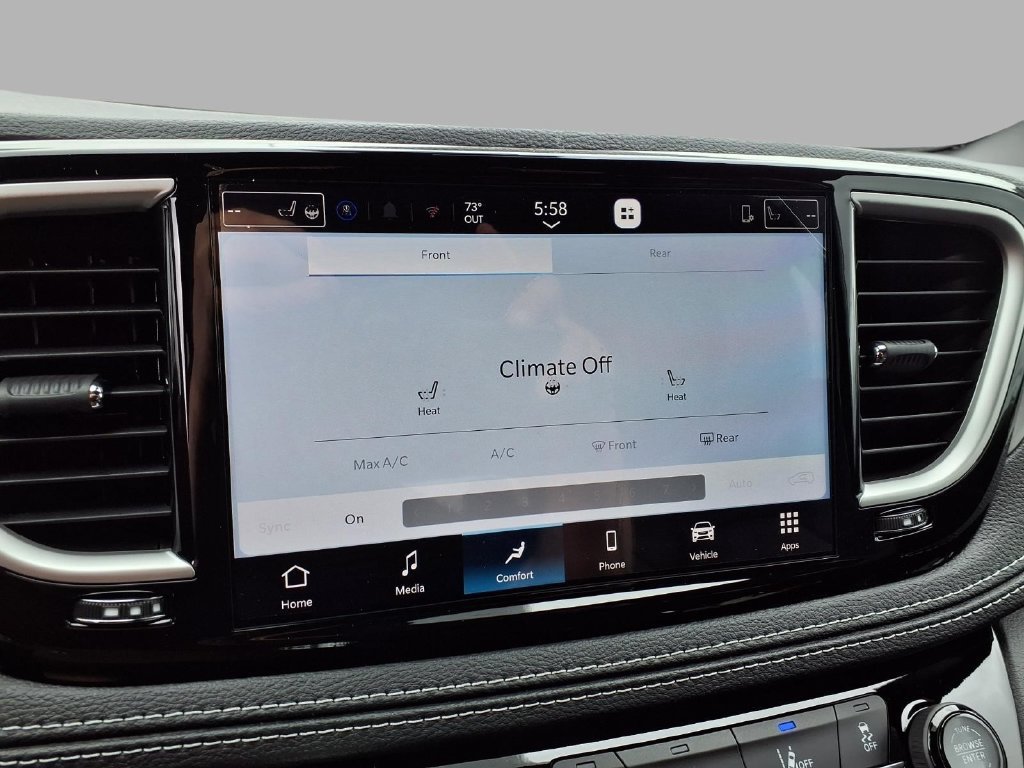 New 2027 Chrysler Pacifica Select AWD/4WD image 7