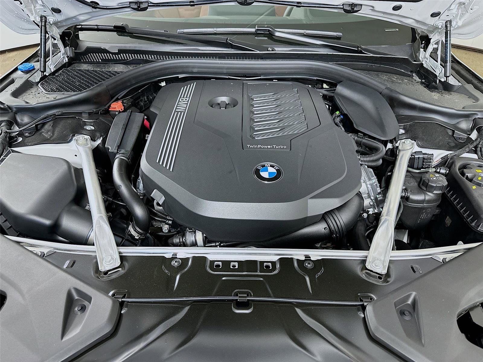 New 2026 BMW 840i xDrive Convertible w/ Comfort Seating Package image 28