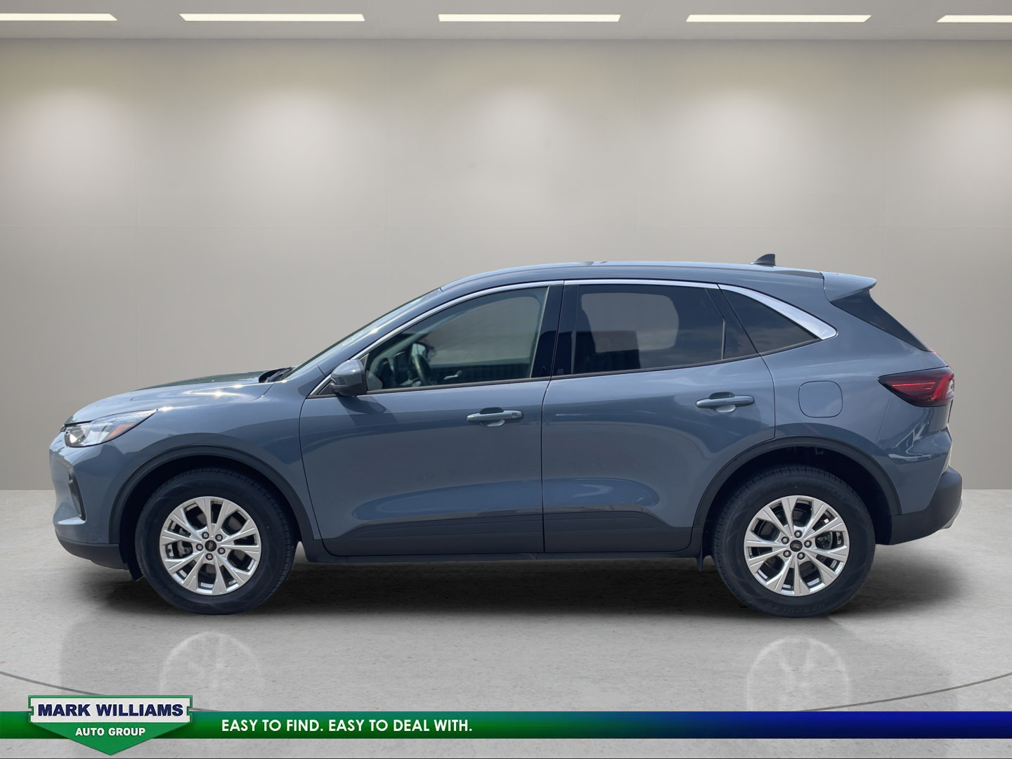 Used 2023 Ford Escape Active w/ Tech Pack #2 AWD/4WD image 4
