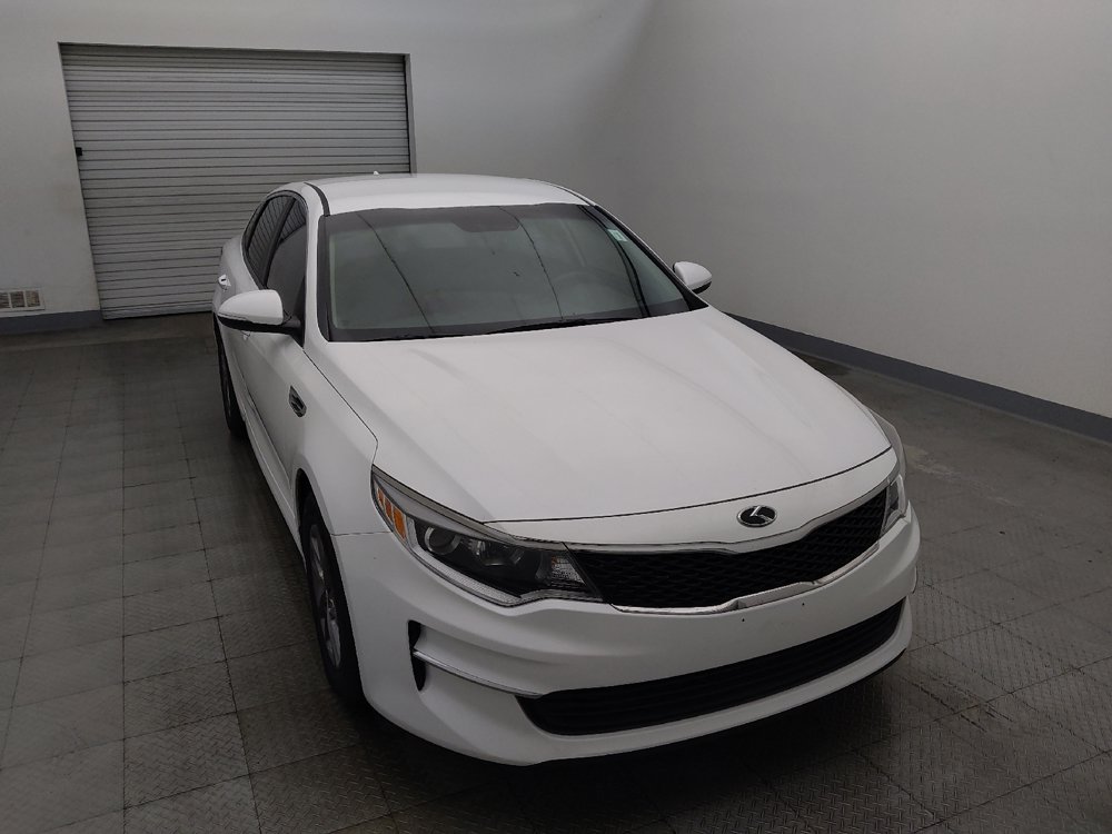 Used 2018 Kia Optima LX w/ Convenience Package FWD image 14