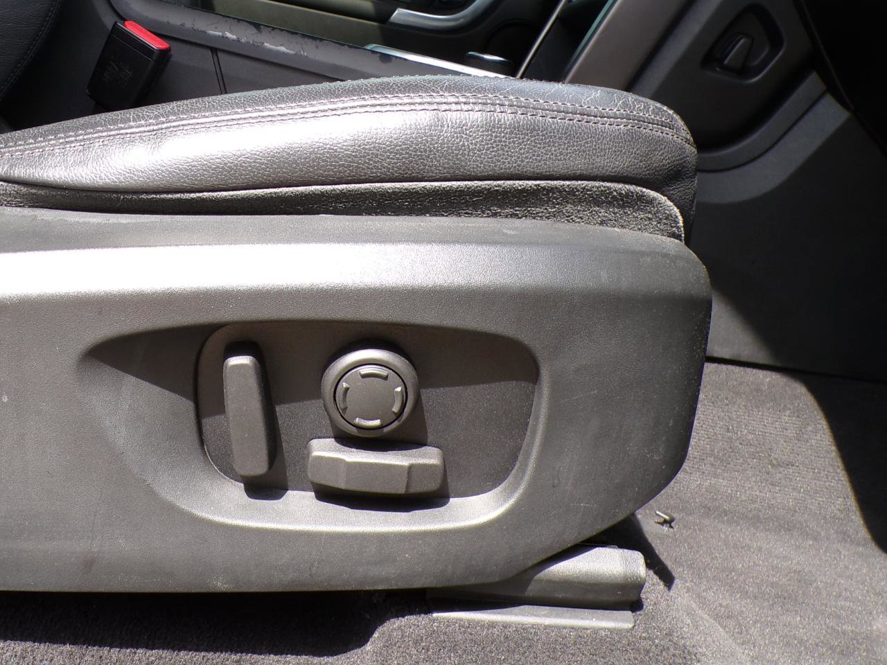 Used 2019 Land Rover Discovery Sport image 21