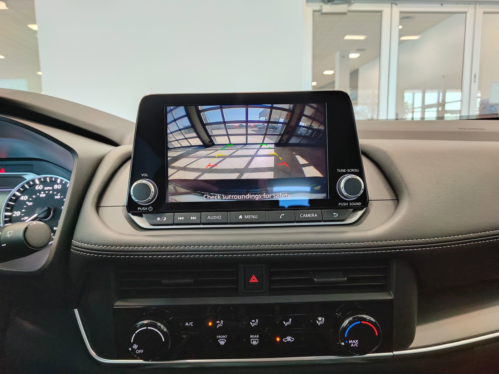 New 2026 Nissan Rogue S image 24