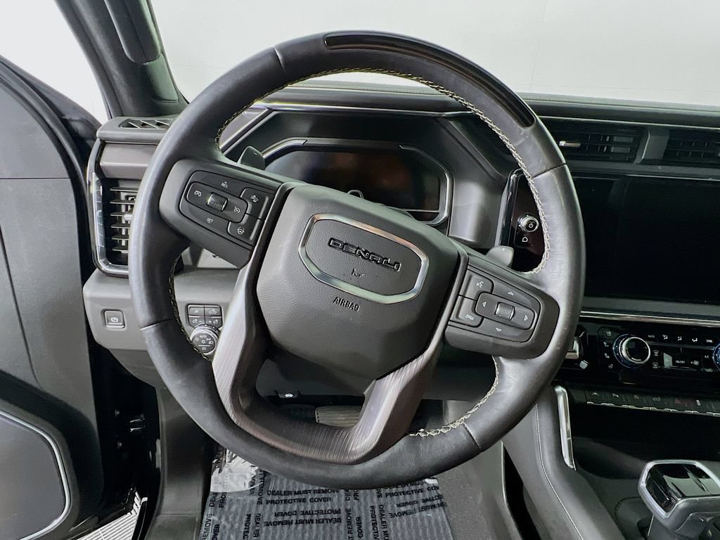 Certified 2025 GMC Sierra 1500 Denali Ultimate AWD/4WD image 9