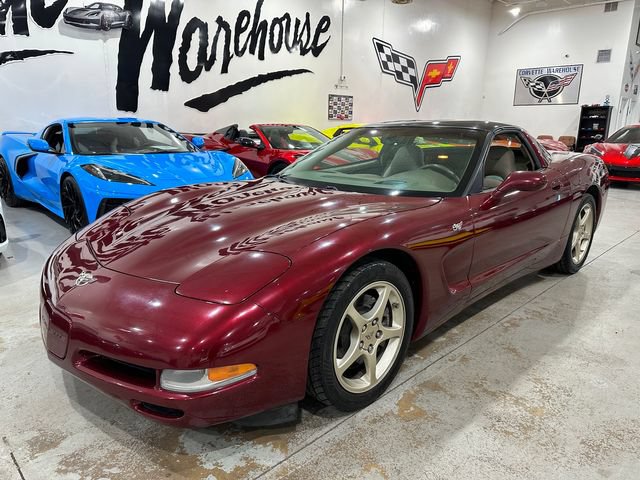 Used 2003 Chevrolet Corvette Coupe w/ Preferred Equipment Group RWD image 30
