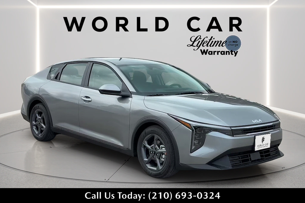New 2026 Kia K4 FWD image 1