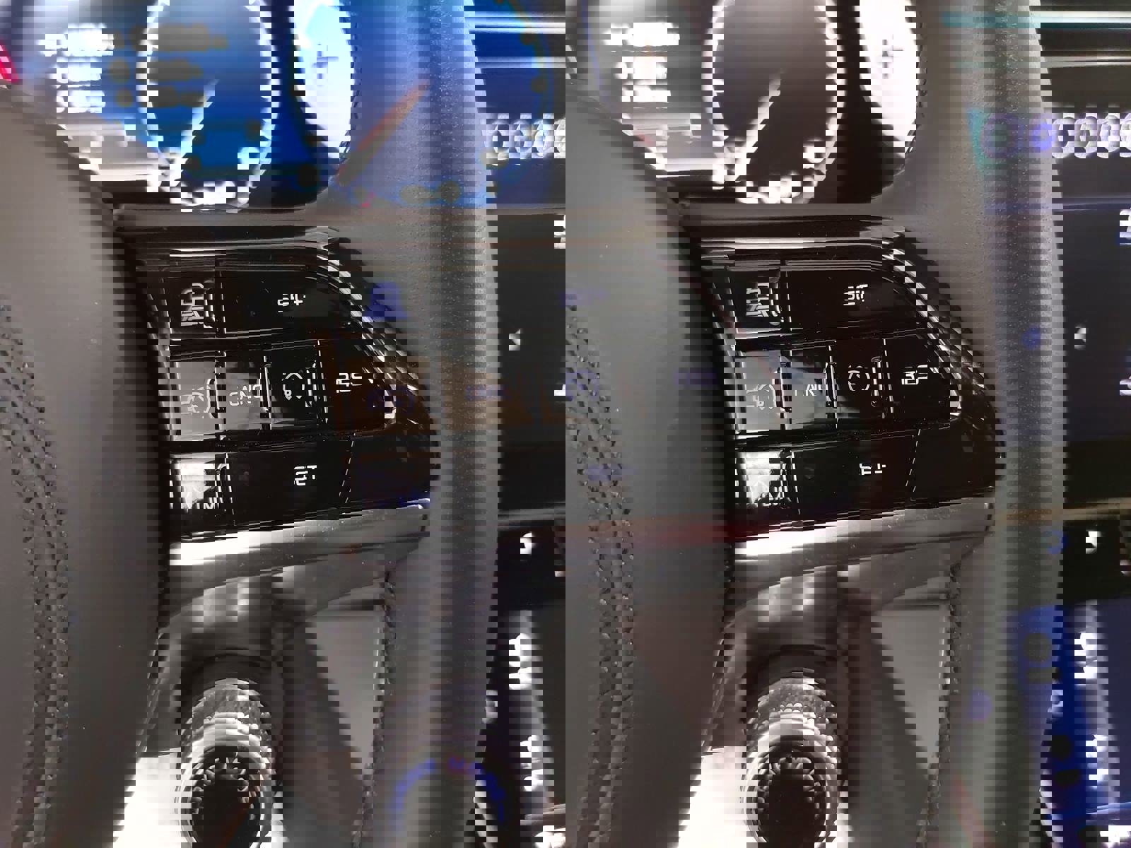 Used 2023 Maserati Grecale GT image 20