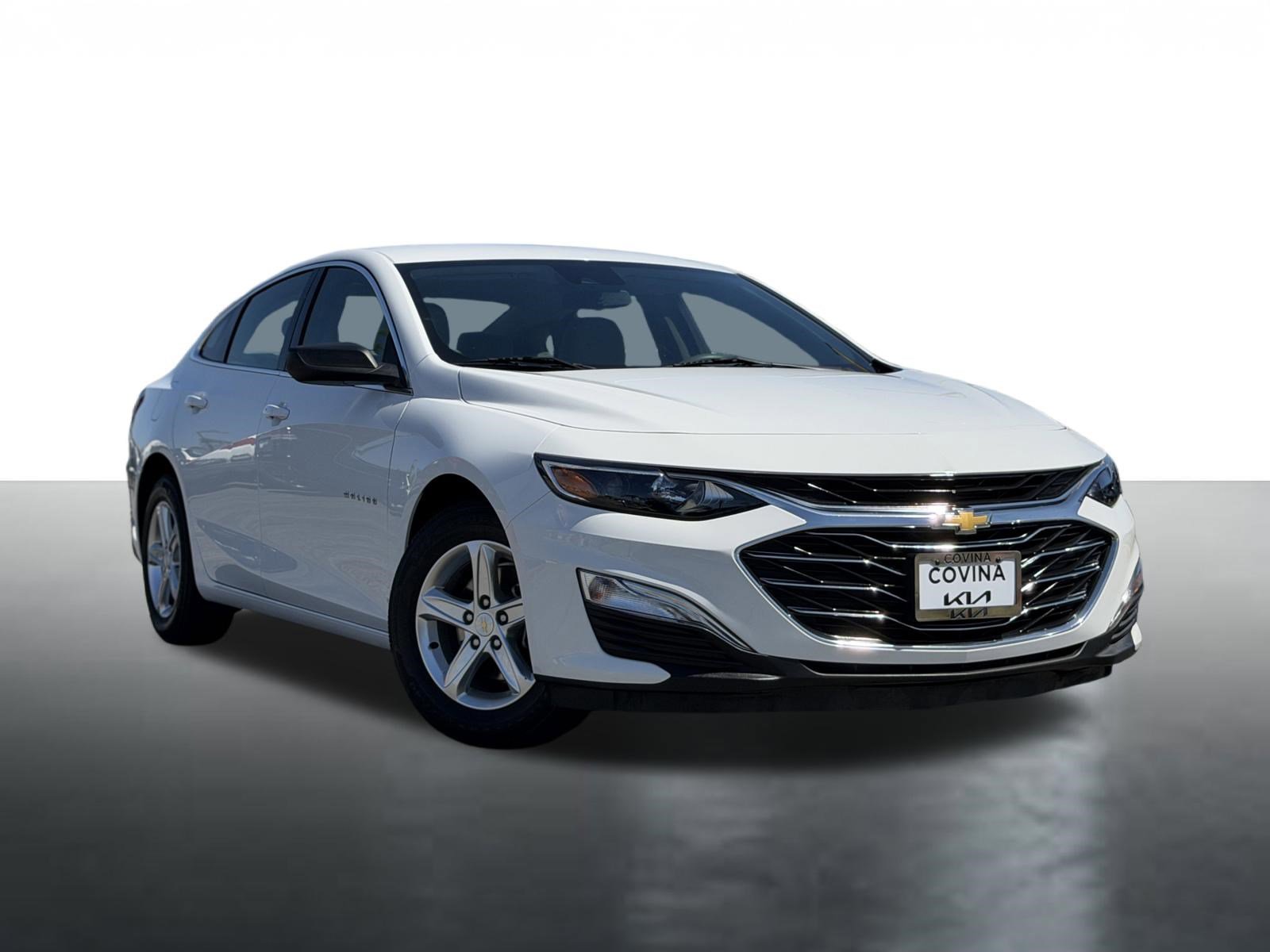 Used 2023 Chevrolet Malibu LS image 1