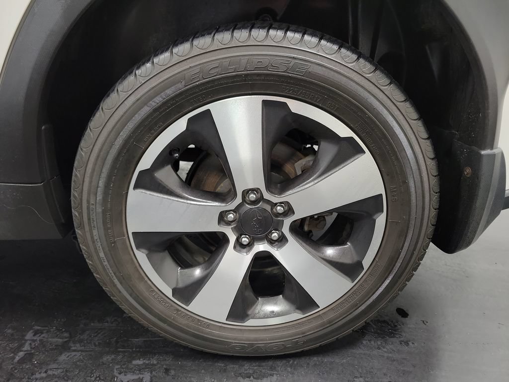 Used 2014 Subaru Crosstrek Touring w/ Popular Package #1 AWD/4WD image 11