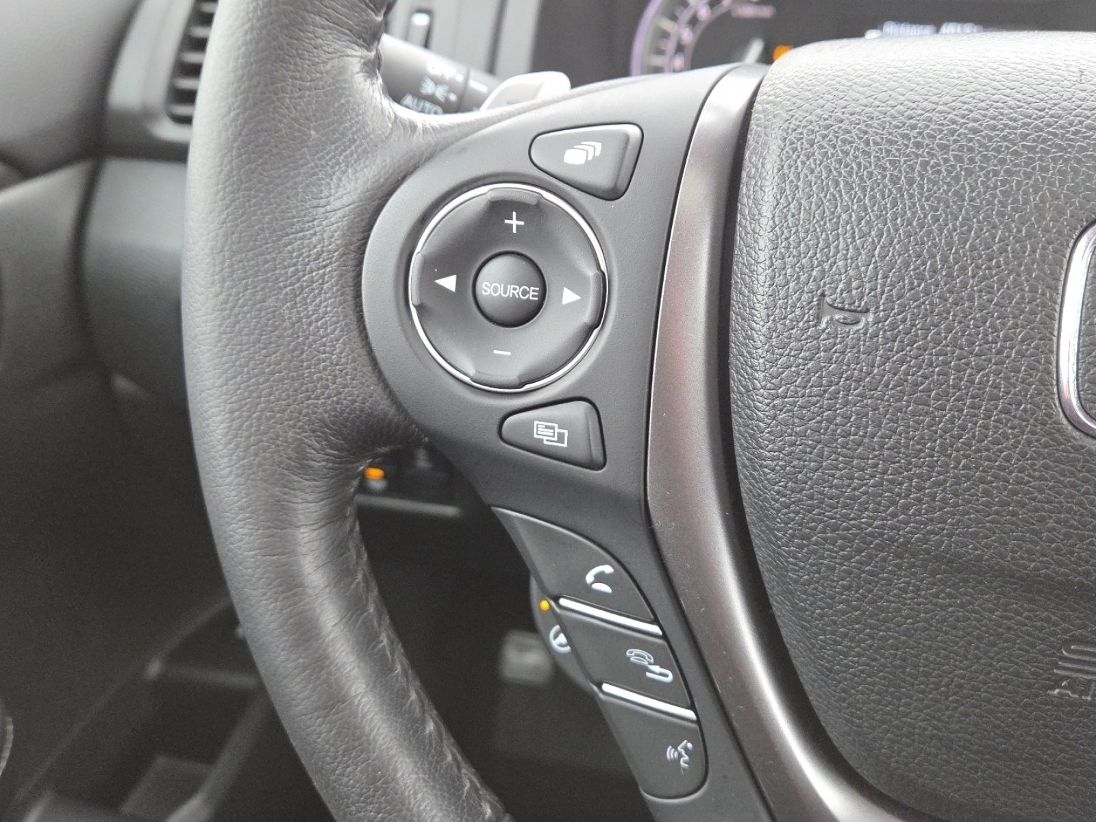 Used 2023 Honda Ridgeline RTL-E image 35