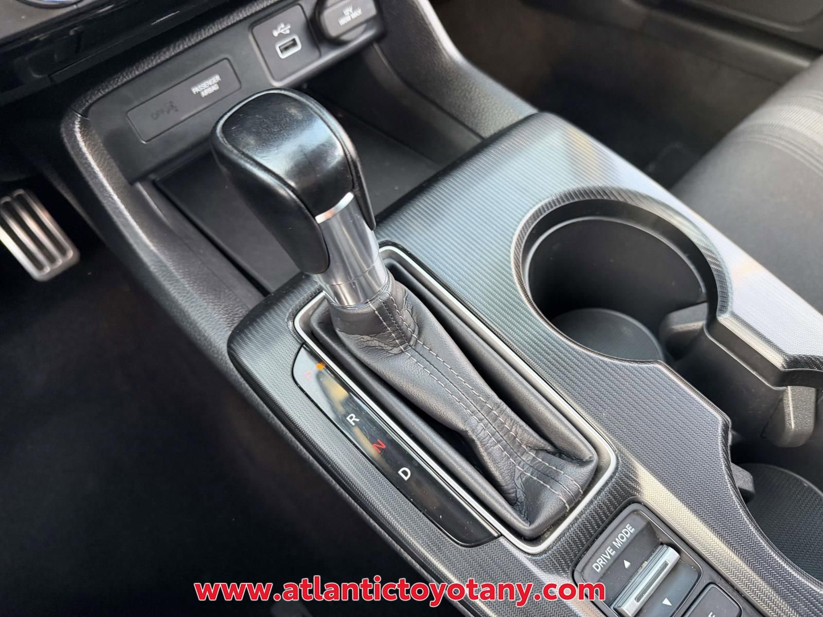 Used 2023 Honda Civic Sport image 23