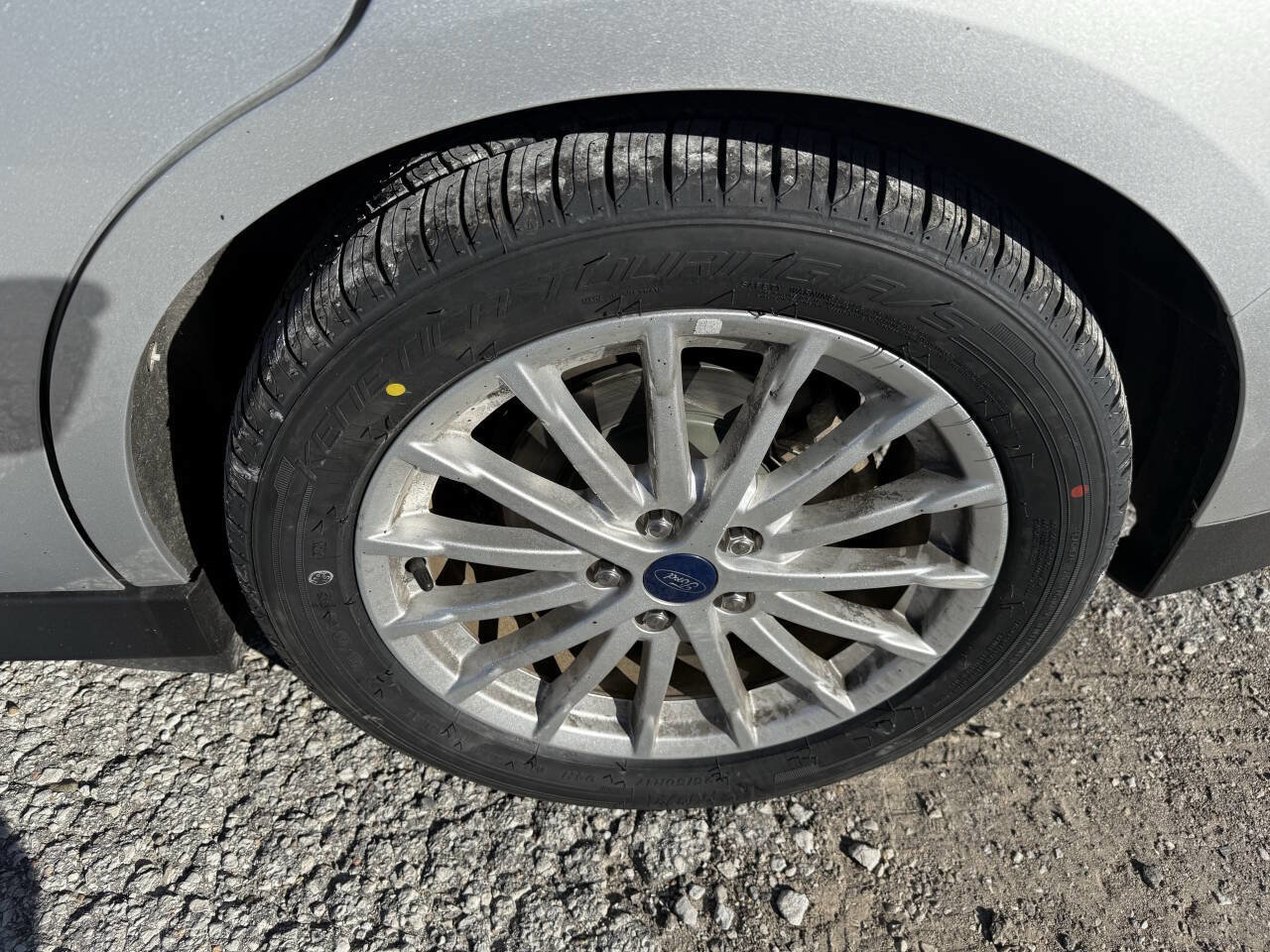 Used 2016 Ford C-MAX SE image 18
