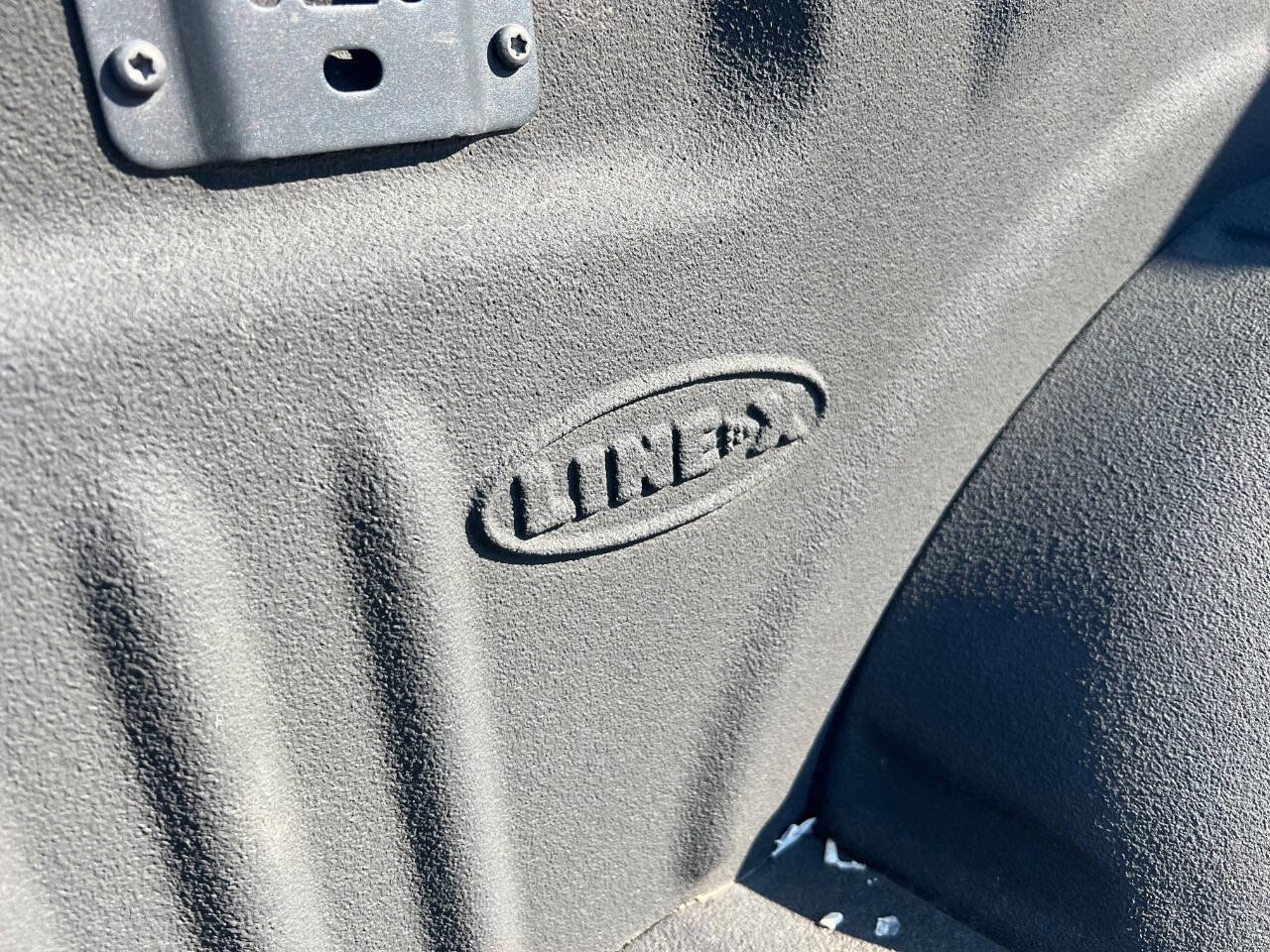 Used 2017 Ford F150 XLT w/ Equipment Group 302A Luxury image 9