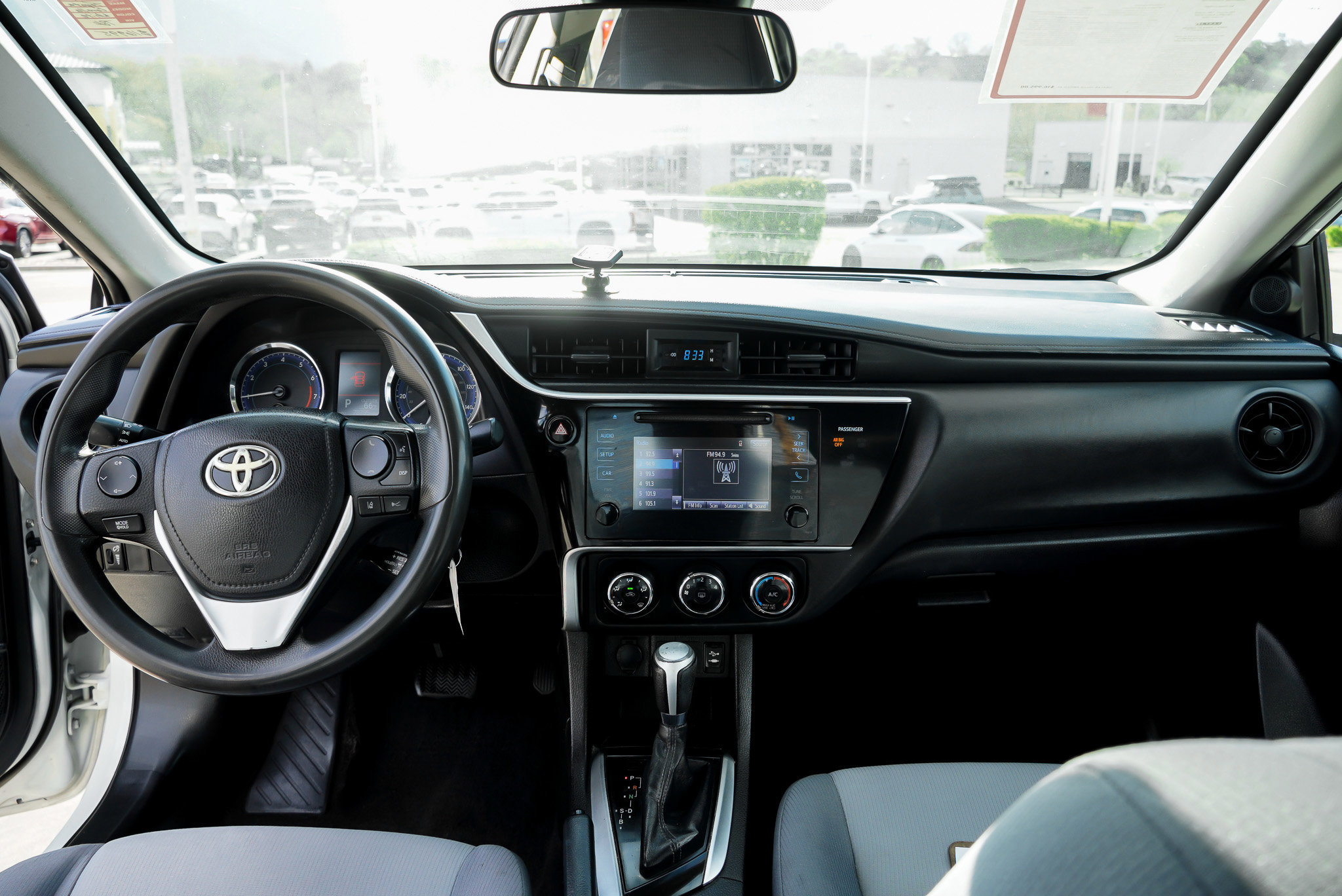 Certified 2017 Toyota Corolla L w/ Carpet Mat Package (TMS) image 29